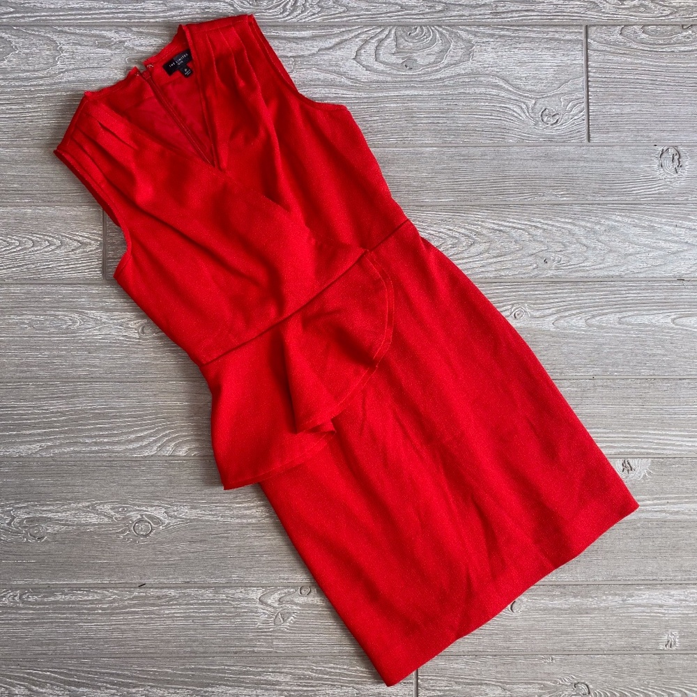 💙 NWOT The Limited Red Valentine peplum Mini Dress 2P